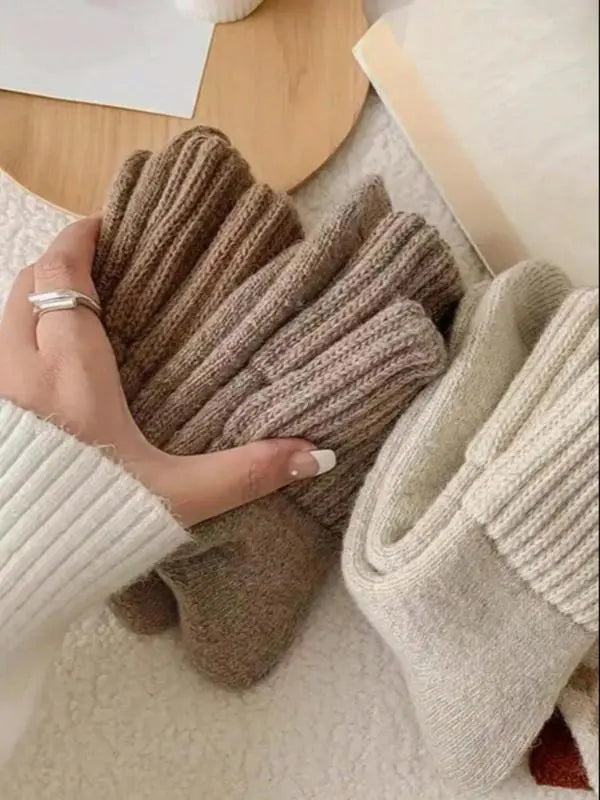 Knitted Cashmere Socks - 5 Pairs
